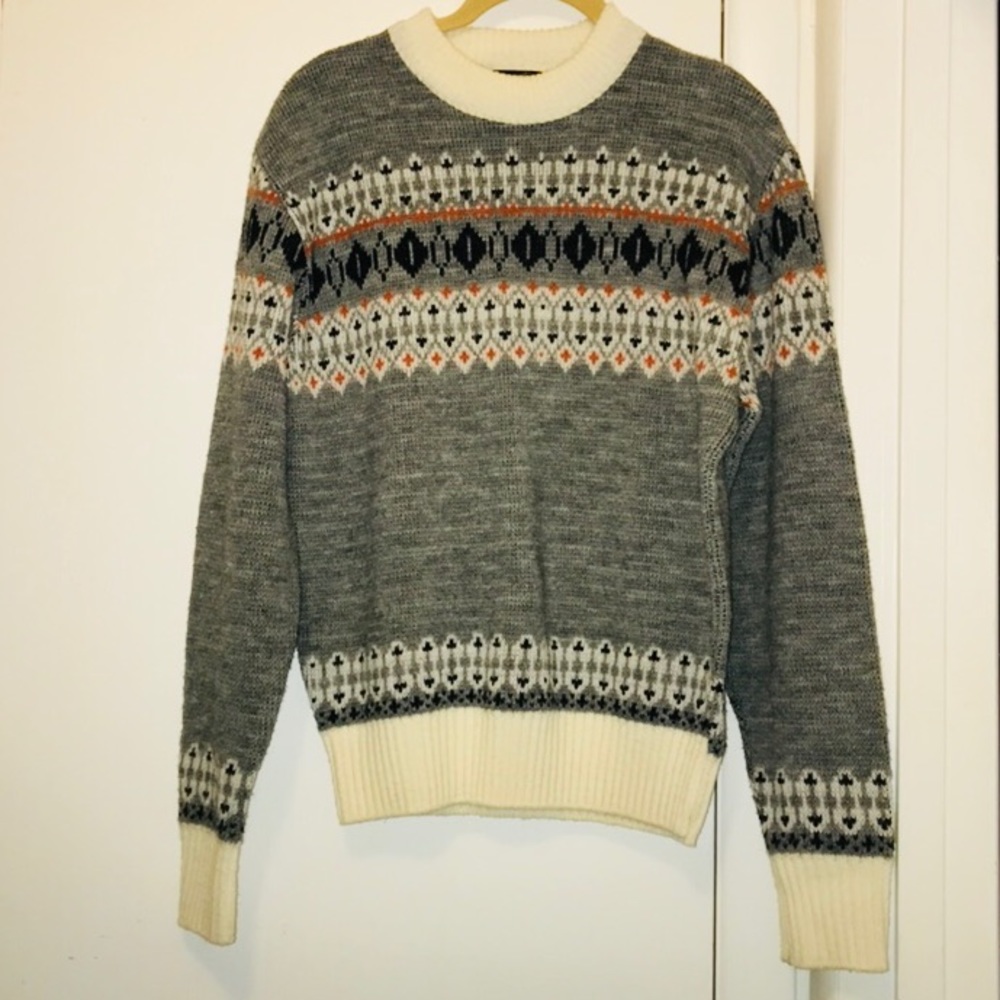Retro Studio One Sweater